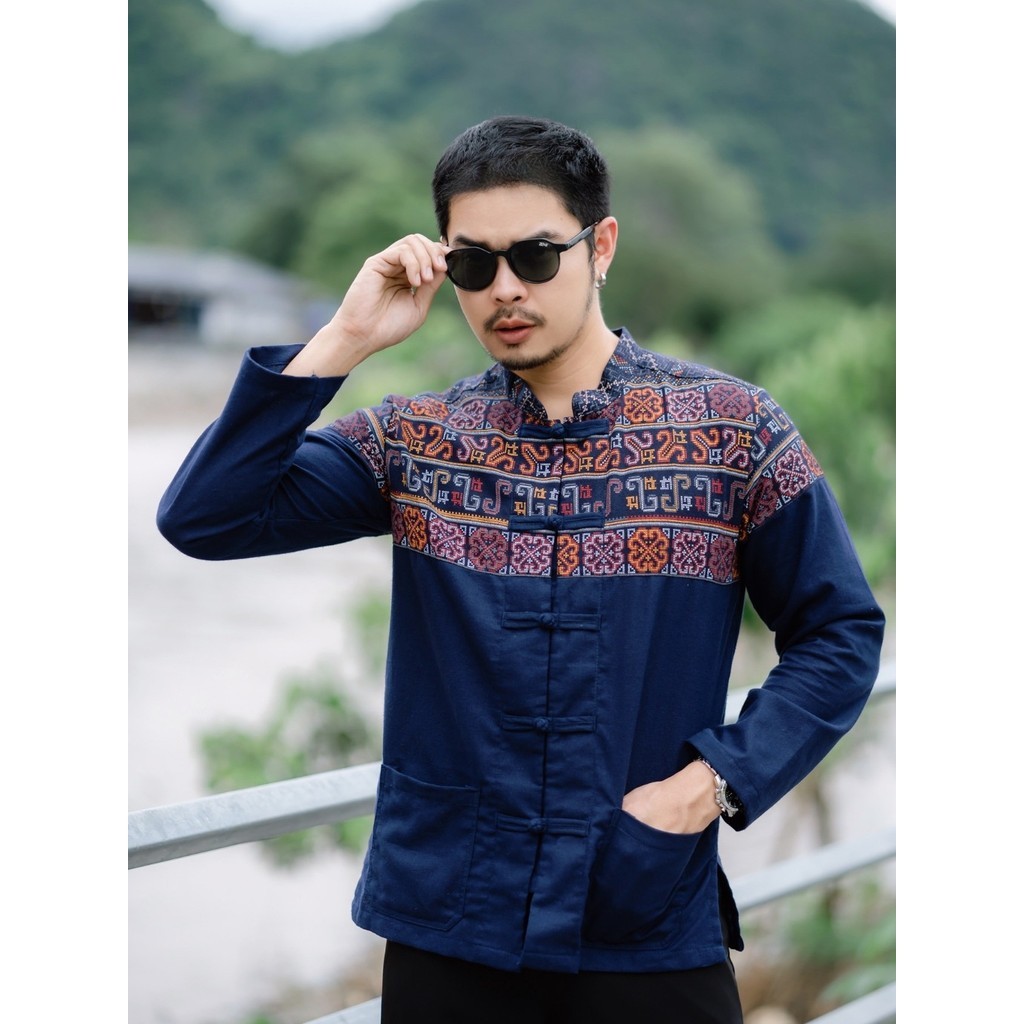 เสื้อผ้าฝ้ายพิมพ์ลาย no.06กรมอาข่าแขนยาว