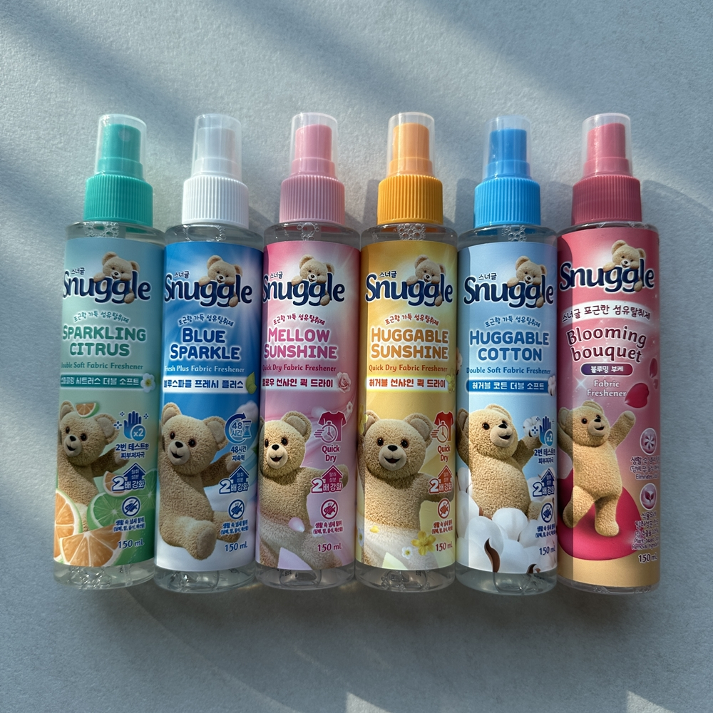 Snuggle Fabric Refresher Spray 150ml 1 ชุด (6 แบบ)