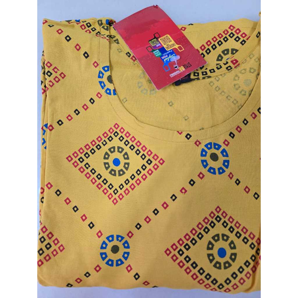 ผู้หญิงอินเดีย Kurti ] ตรง Kurti