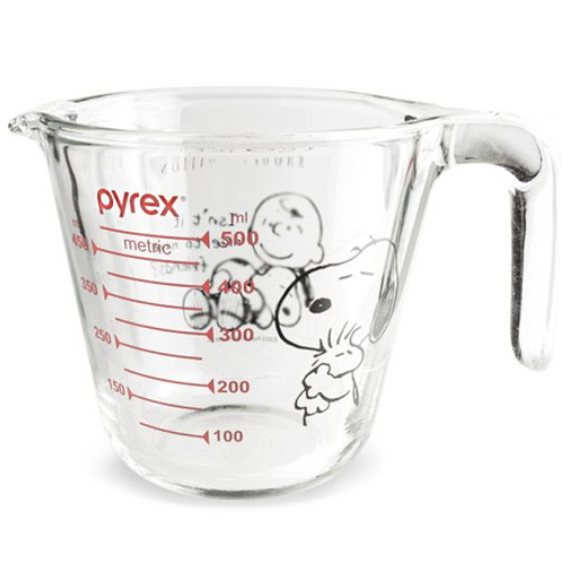 ถ้วยตวงแก้วทนความร้อน Pyrex Snoopy 500ml