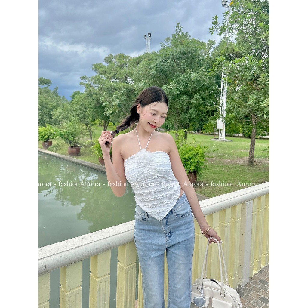 Aurora  พร้อมส่ง  (รูปถ่ายจากงานจริง)  เสื้อเกาะอก เสื้อคอปคล้องคอ ดอกไม้บนหน้าอก เซ็กซี่เก๋ ราคา ถูกที่สุด ดีลบีเคเค แกลเลอรีภาพที่ 7