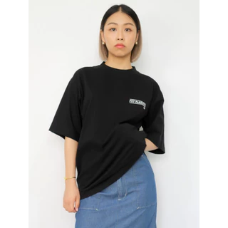 Strayandcool เสื้อยืดโอเวอร์ไซส์ "Work 8hrs to feed dog" Oversized T-shirt