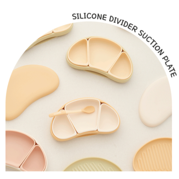 MOYUUM แผ่นดูดตัวแบ่งสตาร์ท | จานป้อนอาหารซิลิโคนสําหรับเด็กพร้อมการดูด | กล้วย / สตรอเบอร์รี่ / พิส