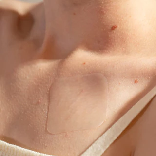 AVARELLE ที่แปะสิว ขนาดใหญ่ สำหรับหน้าและตัว (8 ชิ้นใหญ่ / XL สี่เหลี่ยม) Acne patch แผ่นดูดสิว