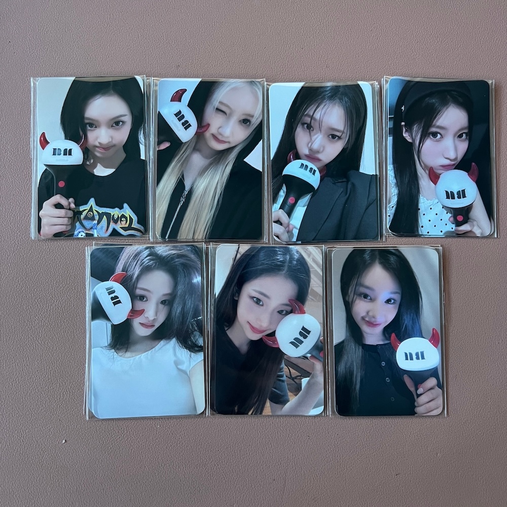 BABYMONSTER Lightstick Offline Event Photocard