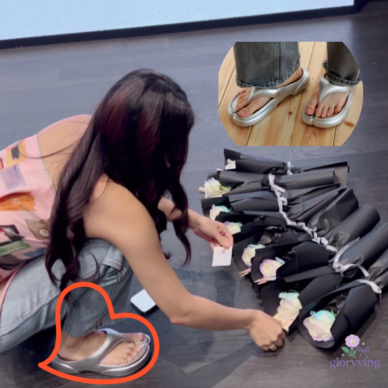 รองเท้าแตะคีบ PAES / Jelly / รองเท้าแตะสไตล์คนดัง / สวมใส่โดย BLACKPINK Jennie