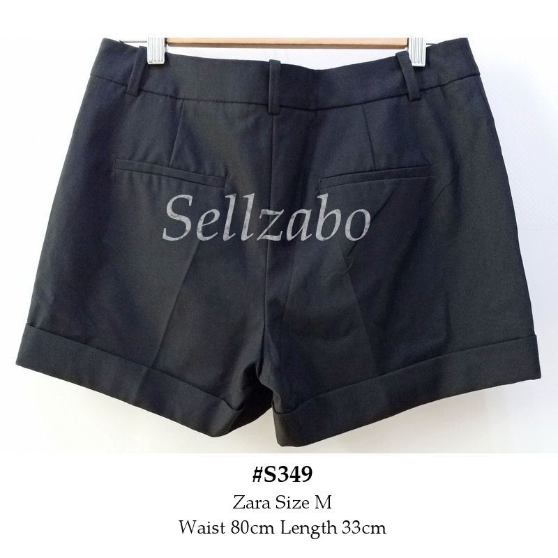 S349 LADIES SIZE M PLAIN BLACK COLOUR SHORTS VIU
