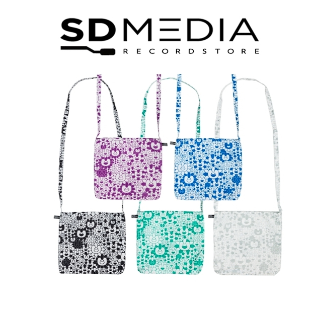 NewJeans - ﻿NewJeans 'Supernatural' ﻿NJ X MURAKAMI (Cross Bag ver)