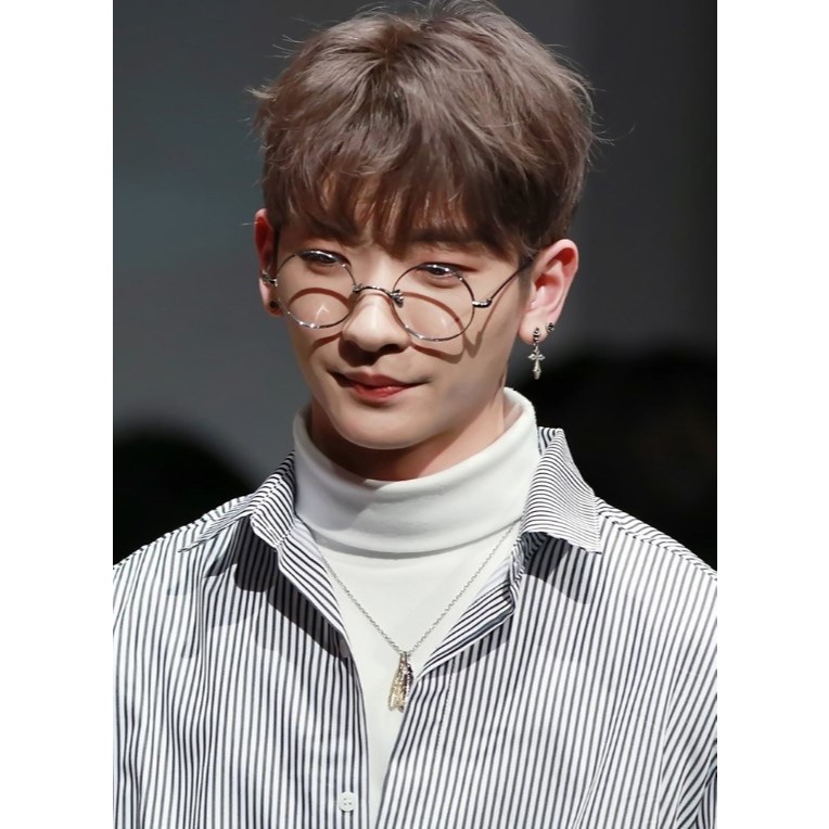 [RAINZ Hong Eunki Worn] SVN-106 สร้อยคอขนนกสีทองสีเงิน