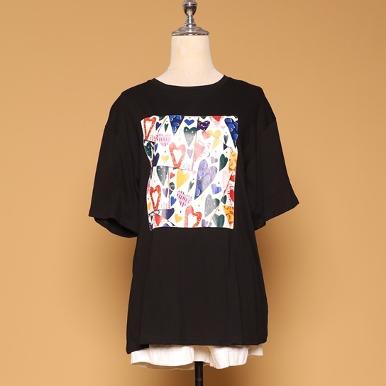 เสื้อยืด Alot of Hearts (Fits S-XXL)