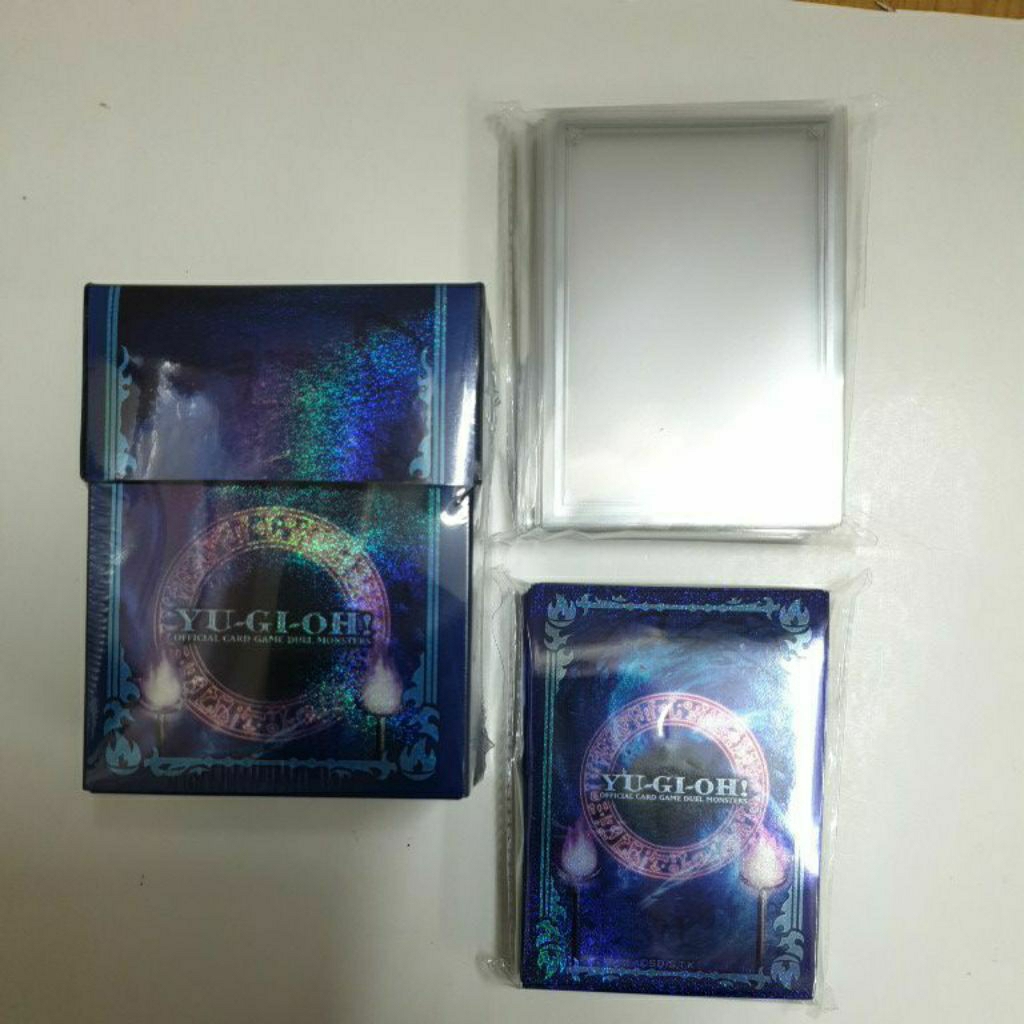 Yugioh Secret Utinity Card Case + Card Sleeve [ SET ]