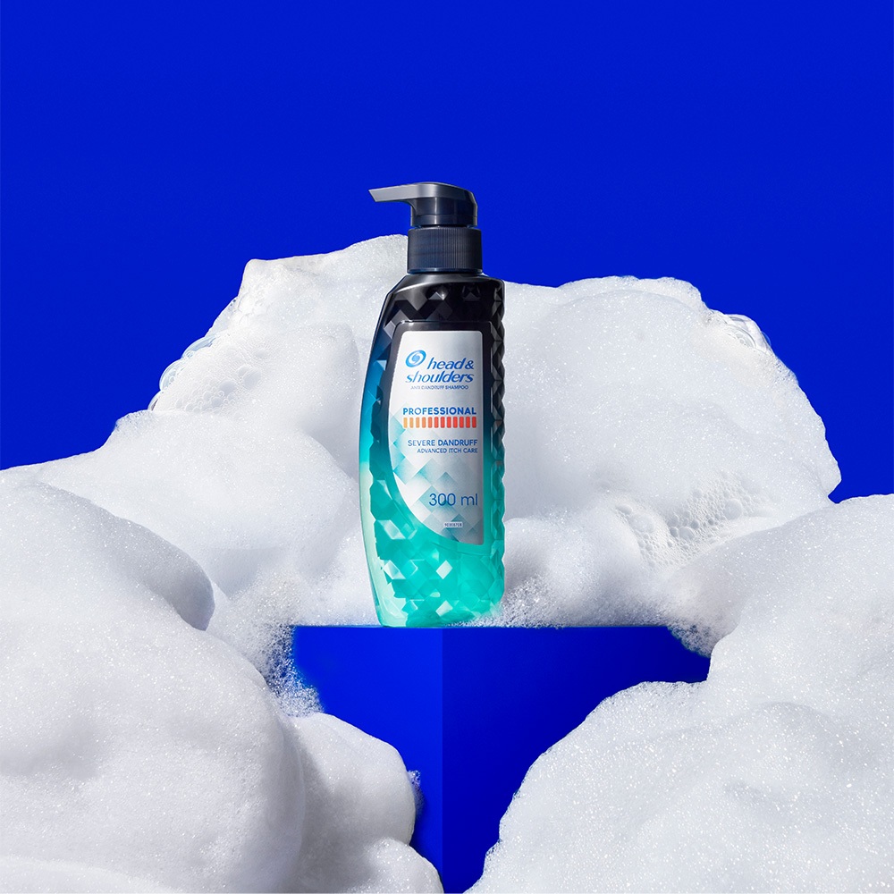Head & Shoulders Professional Itchy Scalp Care Shampoo 300ml Anti Dandruff Refreshing Scalp Daily Ca