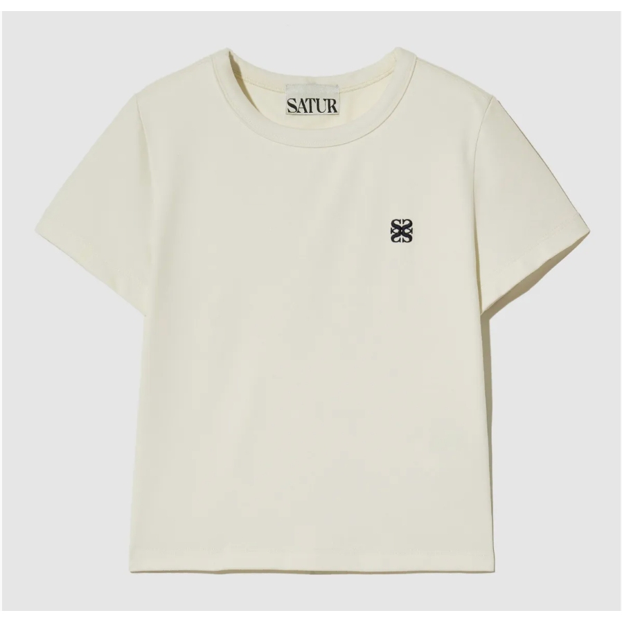 เสื้อยืดโลโก้พื้นฐาน Satur / essential หลากหลายสี