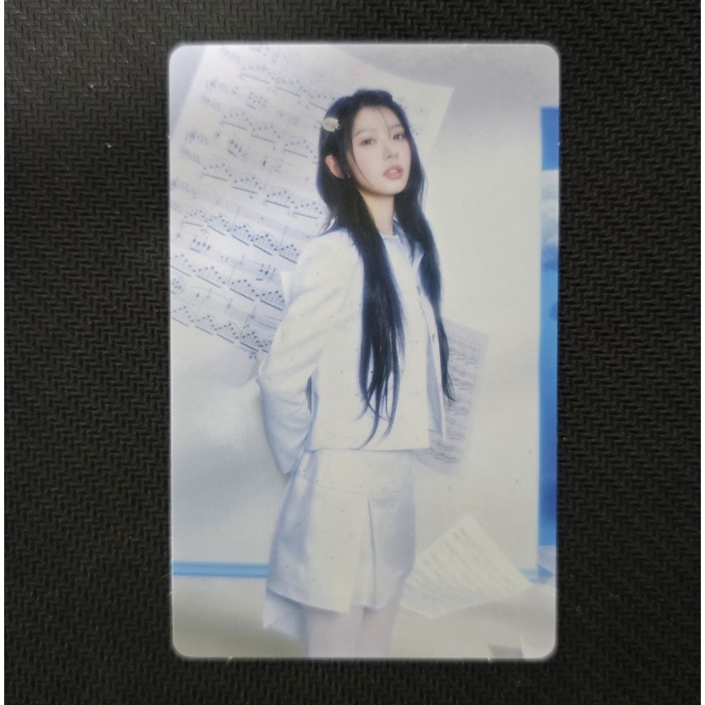 Illit - Moka (Glitter Day In Seoul 2025) 10/33 Photocard