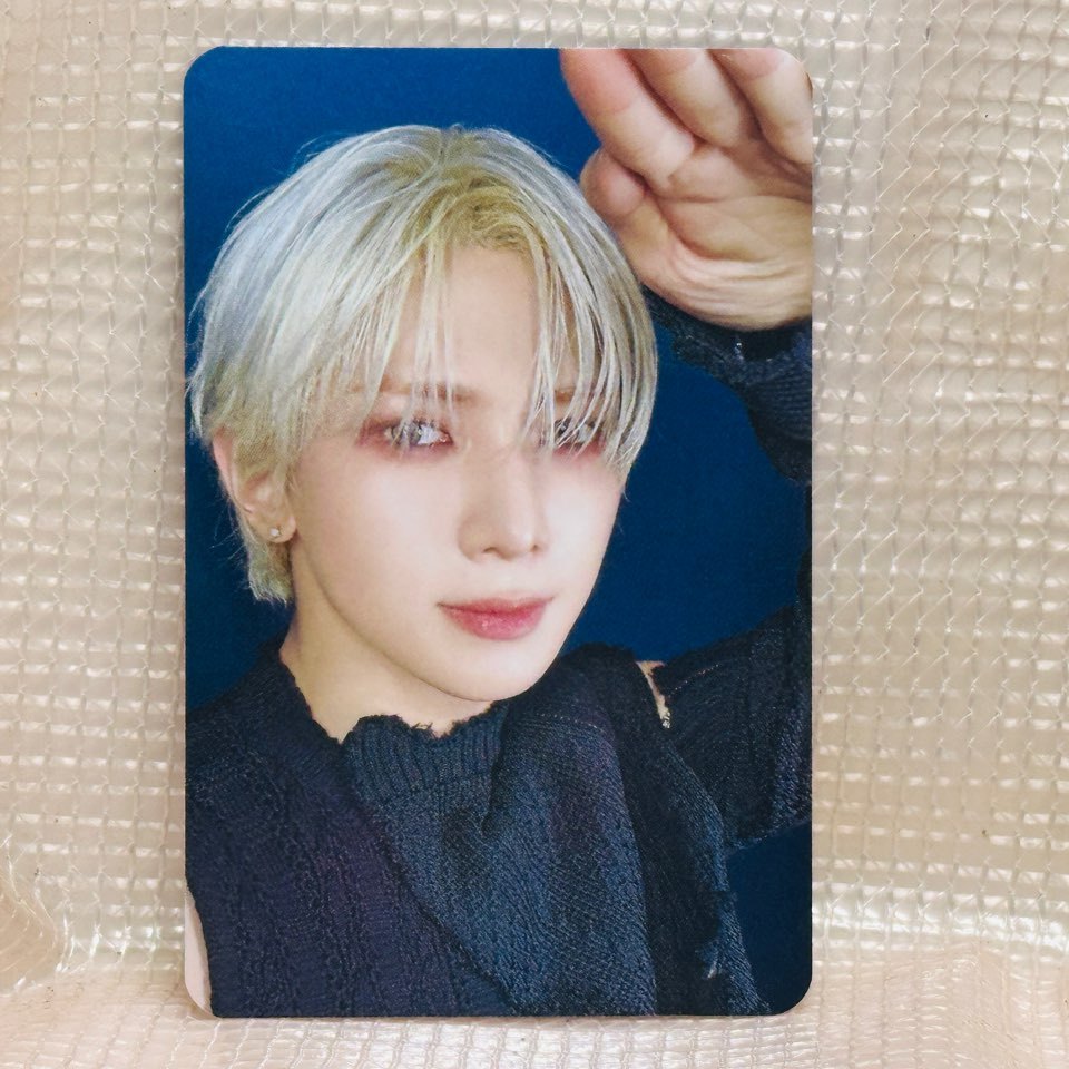 Ateez Official Makestar Lucky Draw Photocard Ateez Golden Hour : ตอนที่ 4 ตัวโหลดบน (เคสแข็ง) การส่งสินค้า