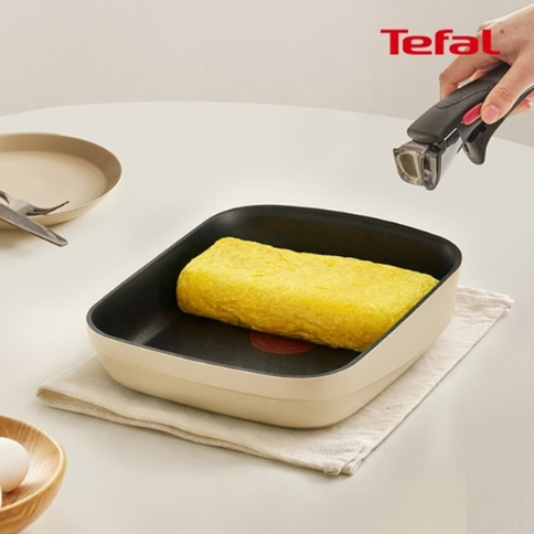 [Tefal] Magic Hands Induction Creme de Butter กระทะม้วนไข่ / กระทะไข่เจียวไข่ (ด้ามไม่มี)
