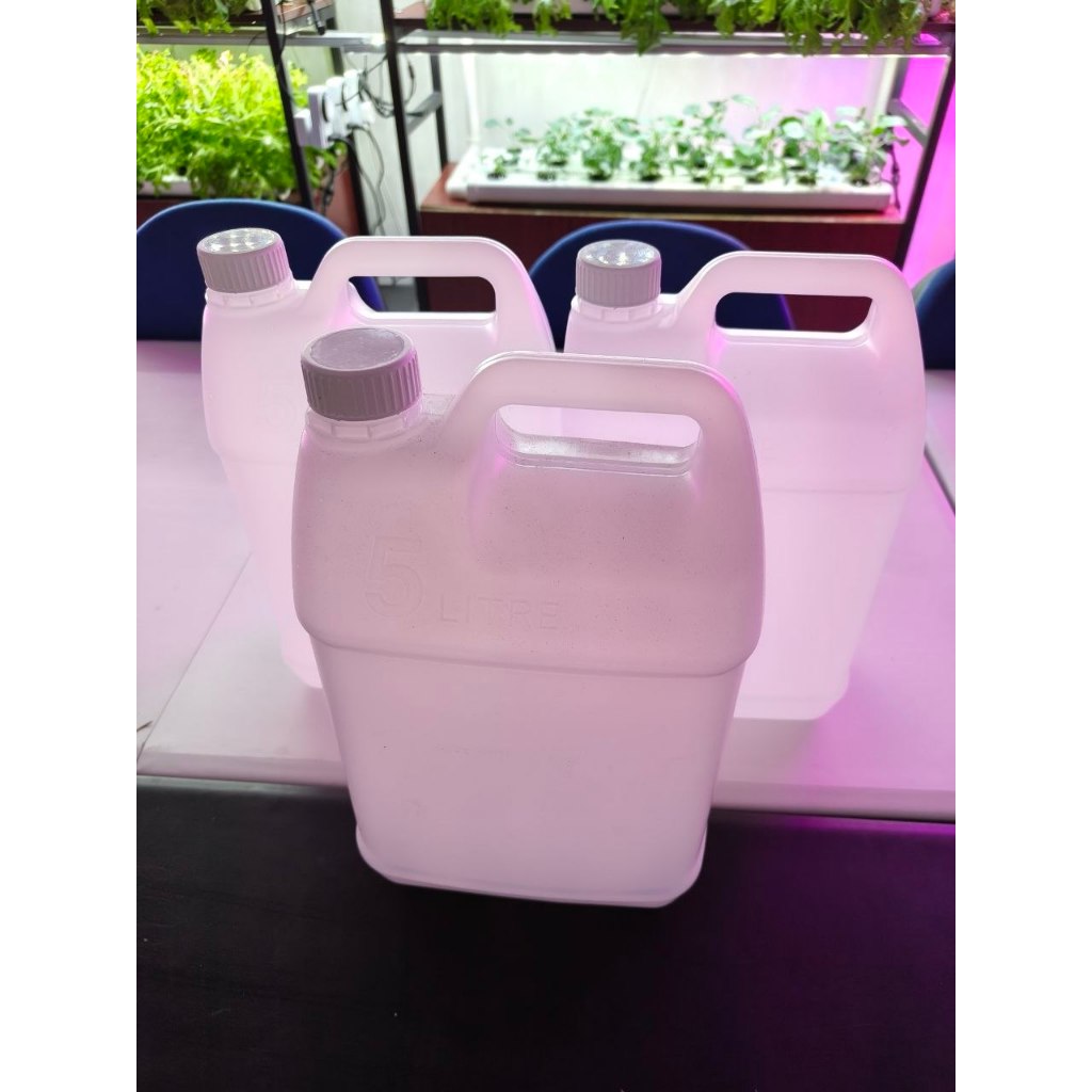 ขวดใสพลาสติก HDPE 5L