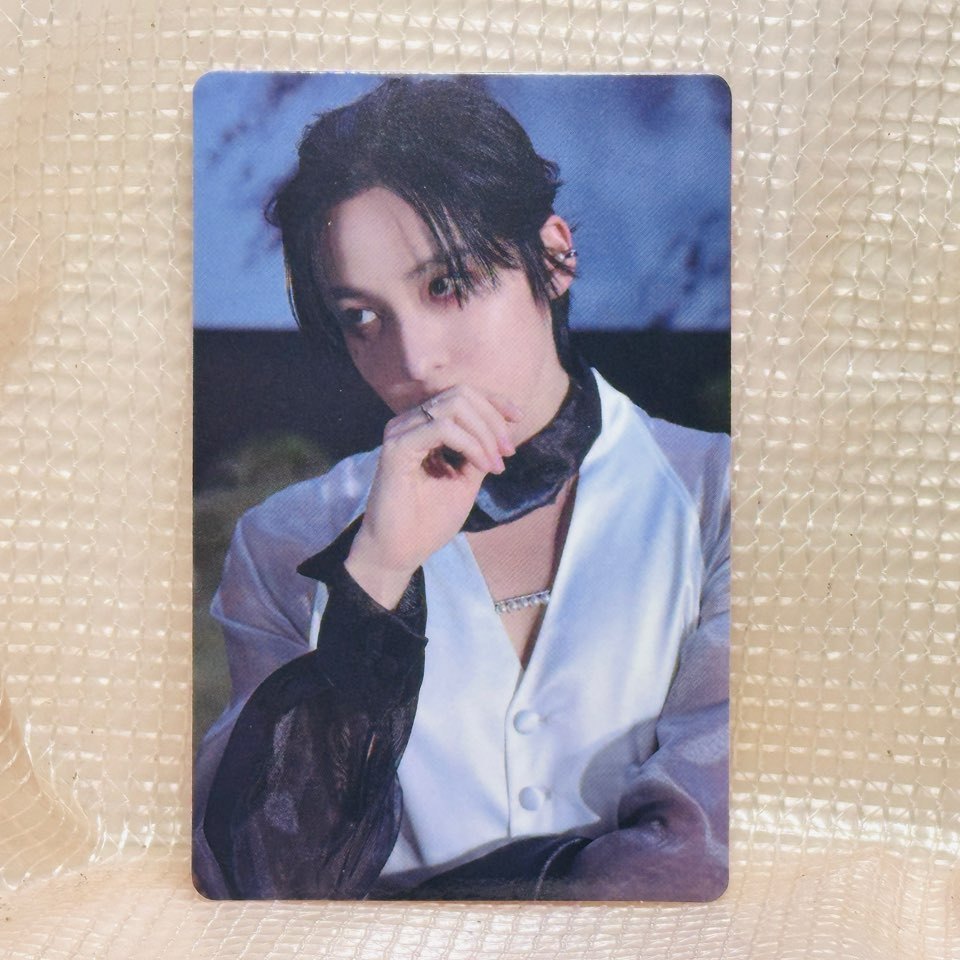 Photocard อย่างเป็นทางการของ Ateez ส่วนชั่วโมงสีทอง 4 Pocaalbum Ver Kpop Top Loader (เคสแข็ง) จัดส่ง