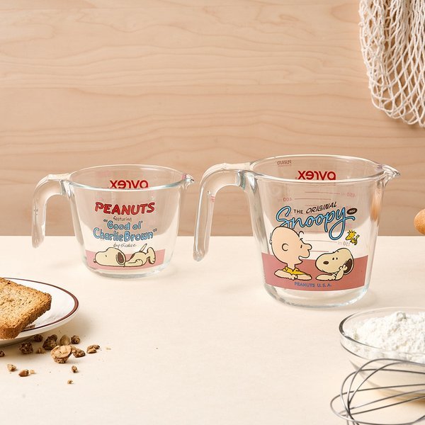 [PEANUTS X PYREX] ถ้วยตวง Snoopy 250ml, 500ml