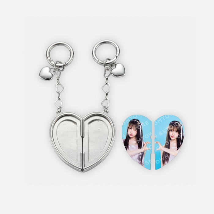 [PRE-ORDER] Hearts2Hearts FOCUS - HEARTS MAKER KEY RING