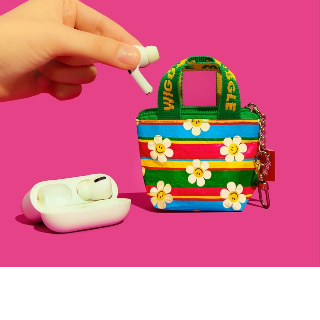 WIGGLE WIGGLE Mini Tarpaulin Bag พวงกุญแจ AirPods Mini Bag กระเป๋าพวงกุญแจน่ารัก