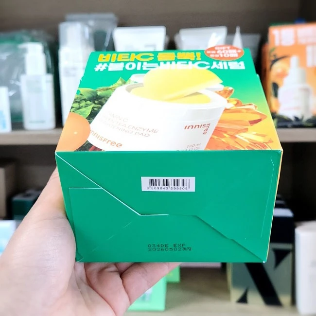 OLIVE YOUNG Vitamin C Green Tea Enzyme Brightening Pad 70 Pad thumbnail 4
