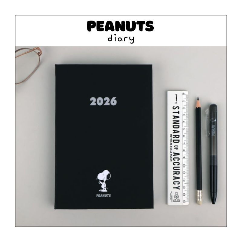[Peanuts] 2026 Snoopy & Friends Classic Planner-Diary | 14-Month Organizer for Calendar Year | Snoop
