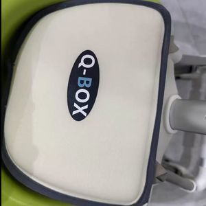 เบาะรองนั่งกระเป๋าเดินทาง Qbox