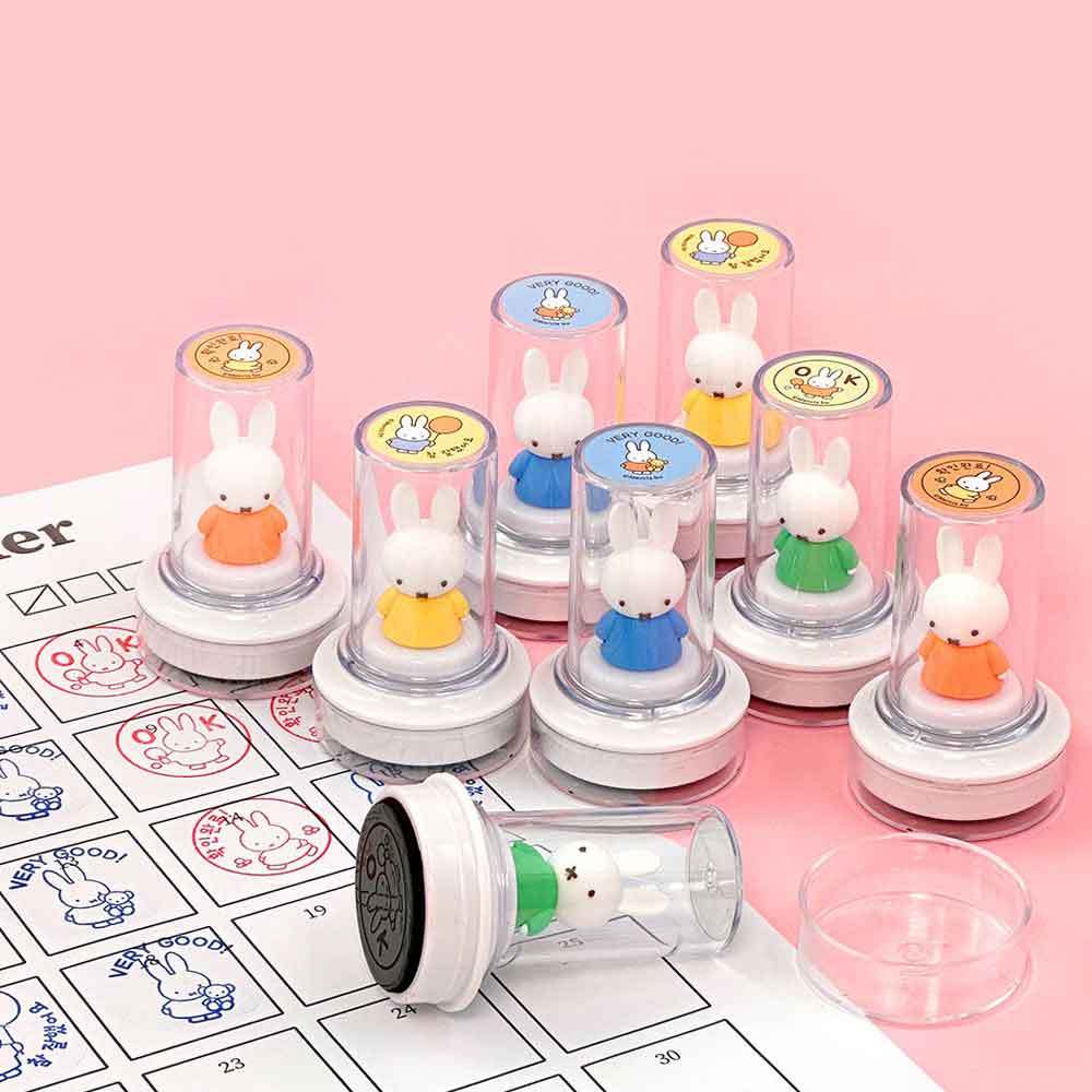 Miffy Figure Self-Inking Stamp 3D Figure Top (สุ่ม 4 แบบ)