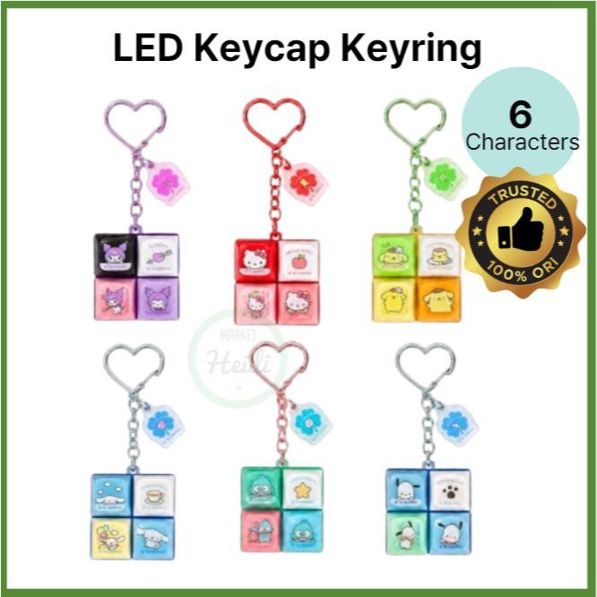 [SANRIO] พวงกุญแจปุ่มกด LED Lucky 4 อัน พวงกุญแจซานริโอ | คิตตี้ | คุโรมิ | ซินนามอนโรล ซินนามอนโรล | ปอมปอมปูริน | โปชาโค | อุปกรณ์เสริมกระเป๋าสะสม Kawaii