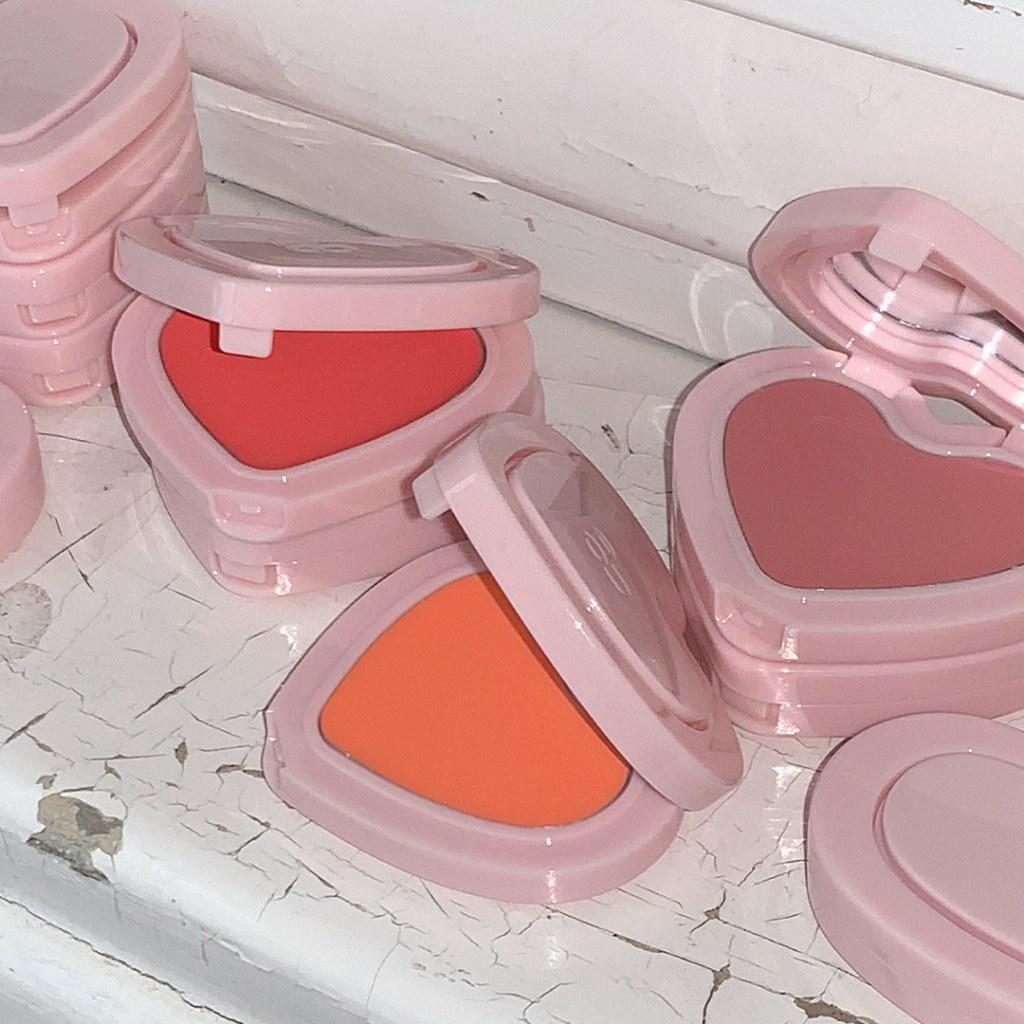 [AOU Cosmetics] Soft Cream Blush (6 สี)