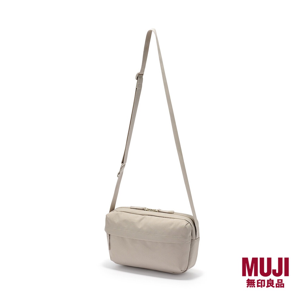 MUJI กระเป๋าสะพายกันน้ํา 2 ทาง