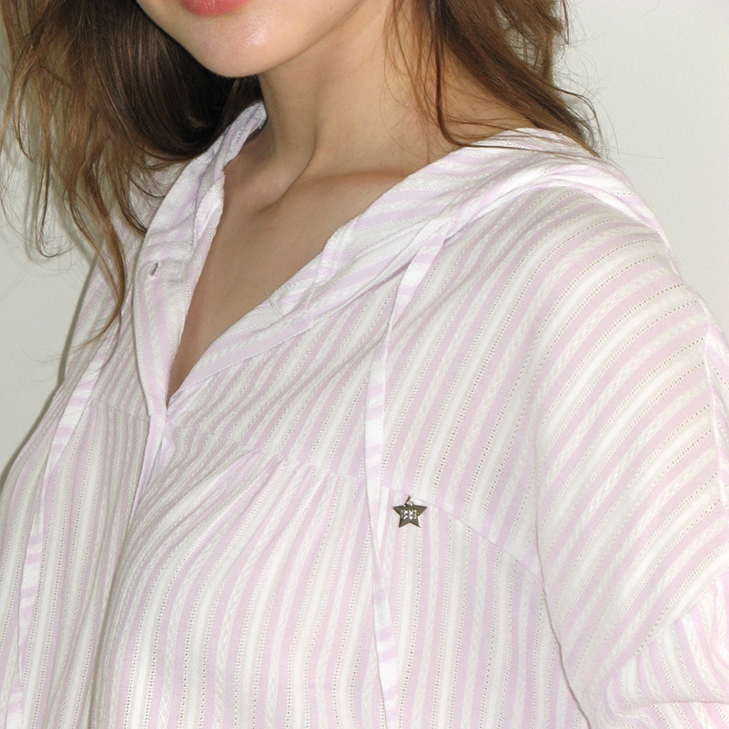 [RONRON] Soft Eyelet Hooded Loose Fit Blouse / 3colors — صورة 4