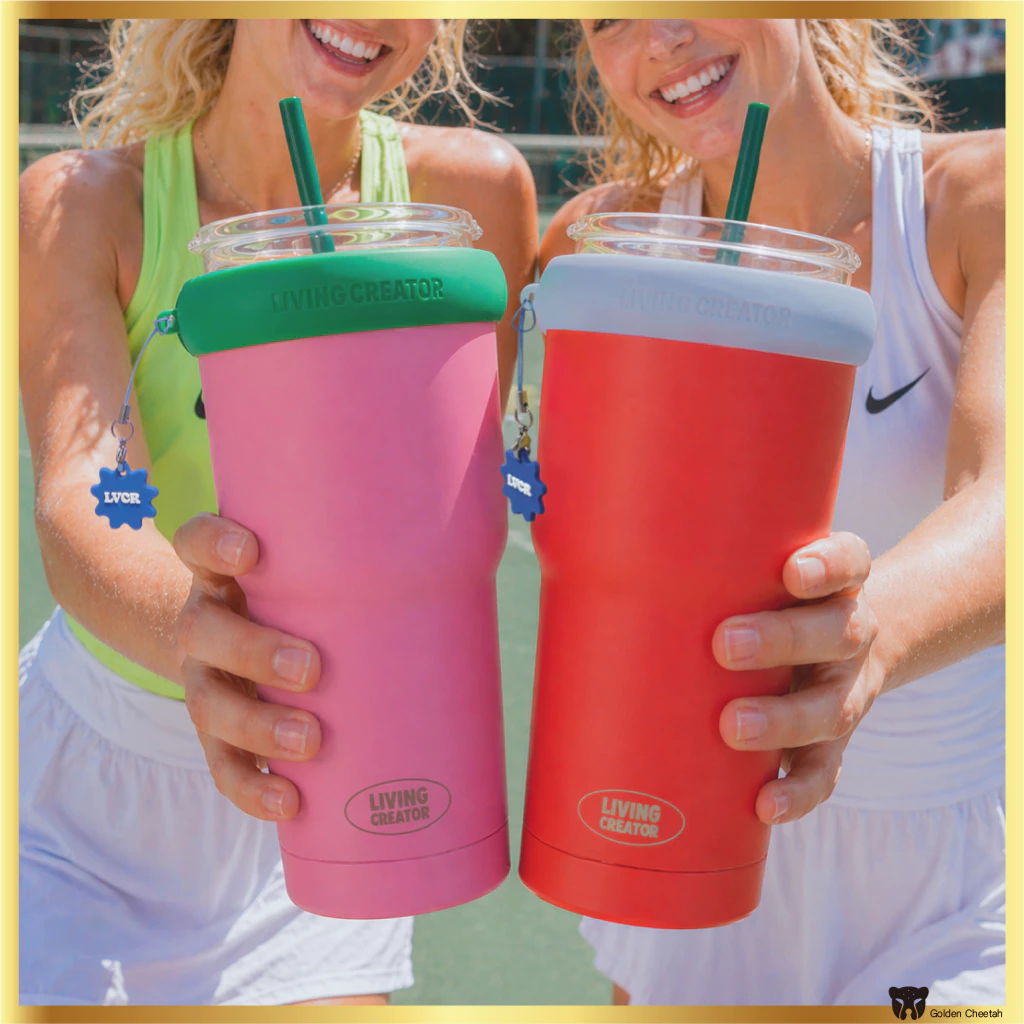 LIVING CREATOR KEEPERTUM Insulated Tumbler 954ml 6 สี | ที่วางแก้วซิลิโคน แก้วน้ํา พร้อมพวงกุญแจ เสน่ห์