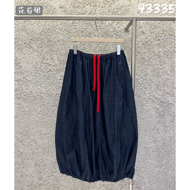 NEW 93335 กระโปรงยาวผู้หญิง - W37-47xH78xL90cm