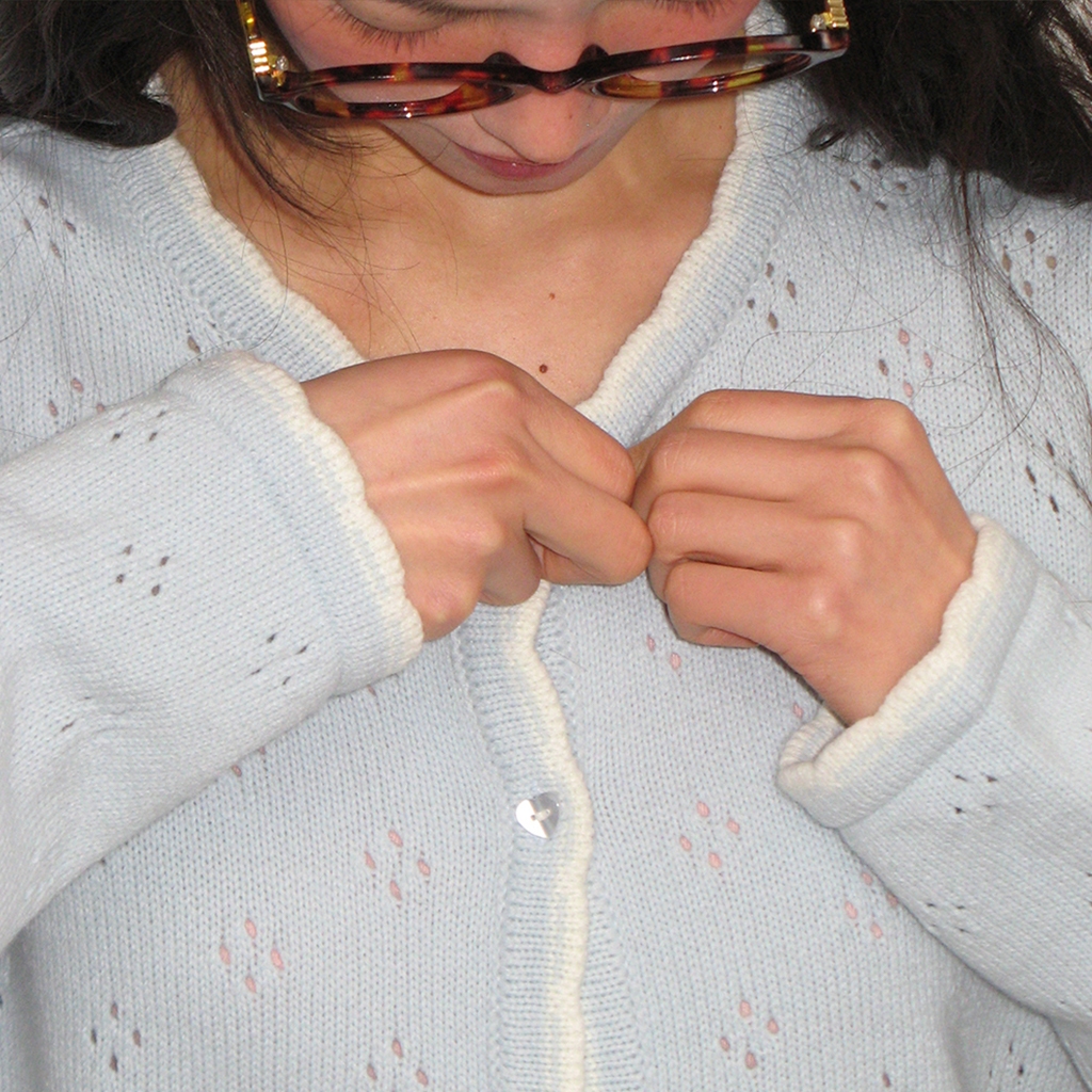 [RONRON] Heart Button Scotch Knit Cardigan / 4colors — صورة 5