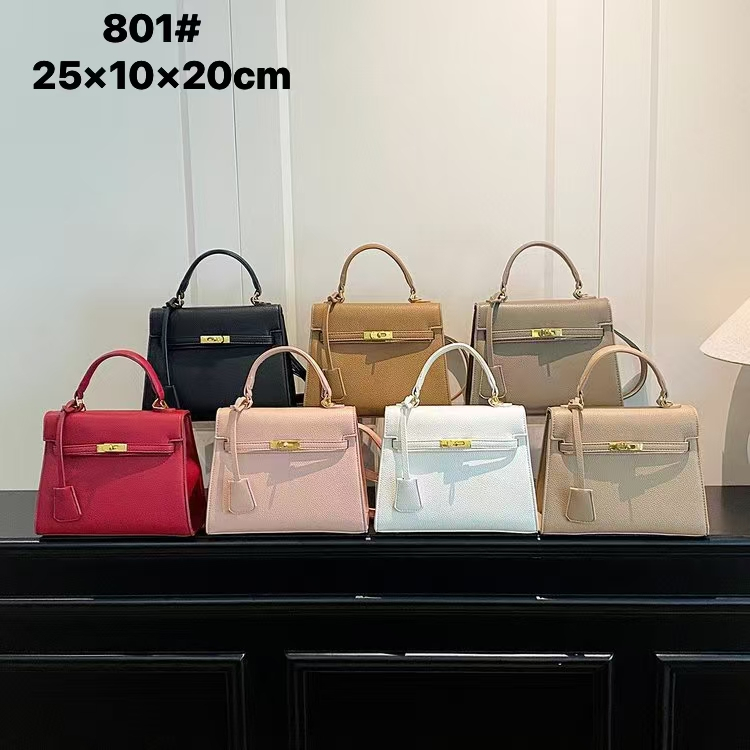 กระเป๋าสะพายข้างผู้หญิง Moda Paolo (F801HM)