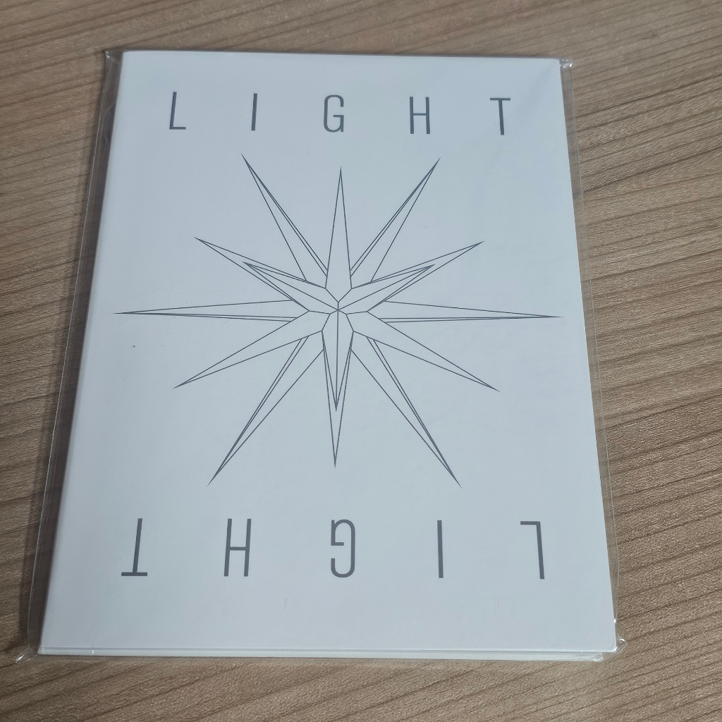 BAEKHYUN Beyond LIVE - BAEKHYUN : หนังสือโปสการ์ดแสง