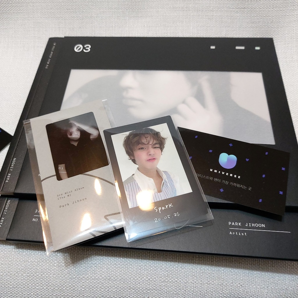 PARK JIHOON 3rd Mini Album [The W] | อัลบั้มปิดผนึก | บลัง / นัวร์ เวอร์ชั่น. | การ์ดสะสมs + การ์ดพิ