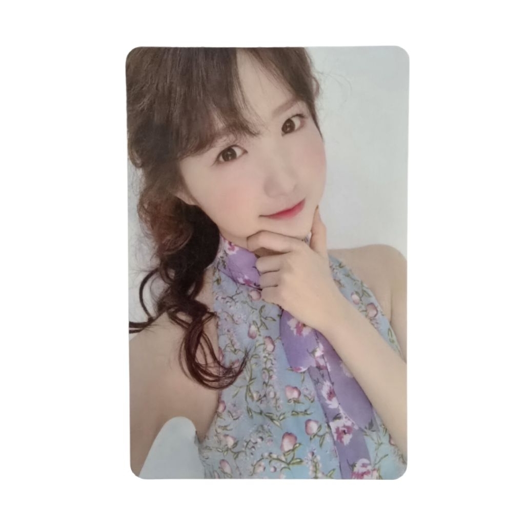 IZ*ONE - HEART*IZ Violeta Ver. (Honda Hitomi) โฟโต้การ์ด