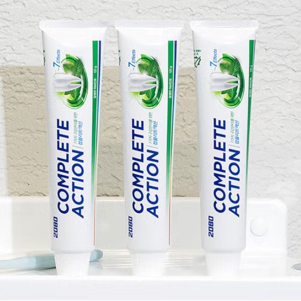 2080 Complete Action Toothpaste รส Hub Mint ( 125g x 3 ) จัดส่งจากเกาหลี