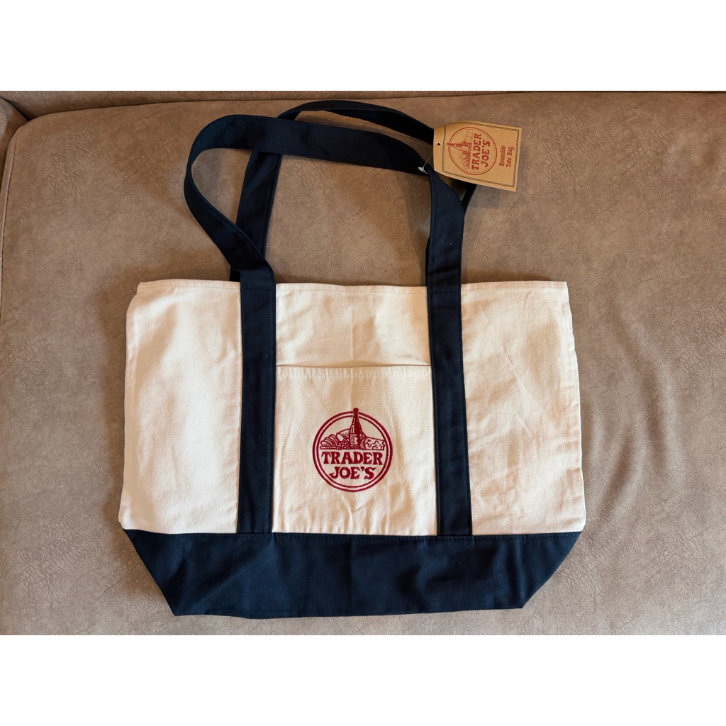 กระเป๋า Trader Joe’s Original Tote Bag แท้100% หิ้วเองจาก USA
