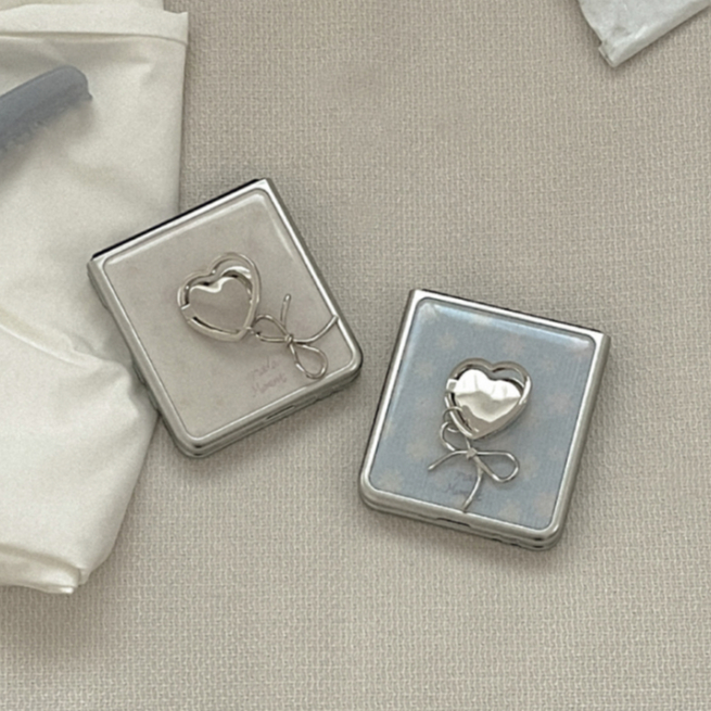 Mademoment - [ชุด] Cozy Flower Silver Bumper Case Set with Heart Ring Holder for Galaxy Z Flip 8 7 6 5 / Fold 8 Wide