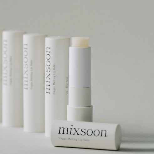 [mixsoon] Vegan Melting Lip Balm 4.1g | บาล์มดำที่ไม่มีส่วนผสมของสัตว์ 4.1 กรัม | ดูแลริมฝีปากอย่างอ