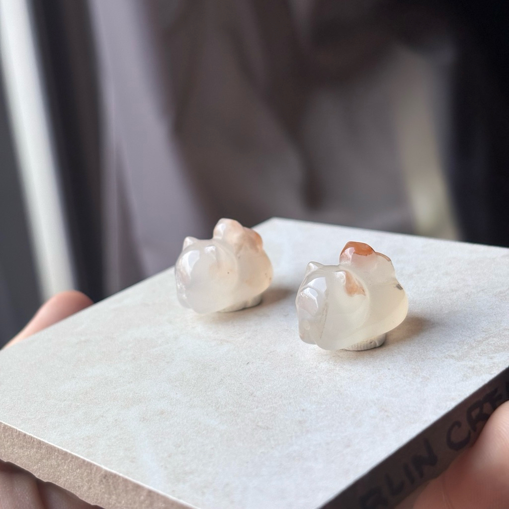 ลูกปัด: Flower Agate Piggyback Kitties (คู่) Love • Companionship • จุดเริ่มต้นใหม่