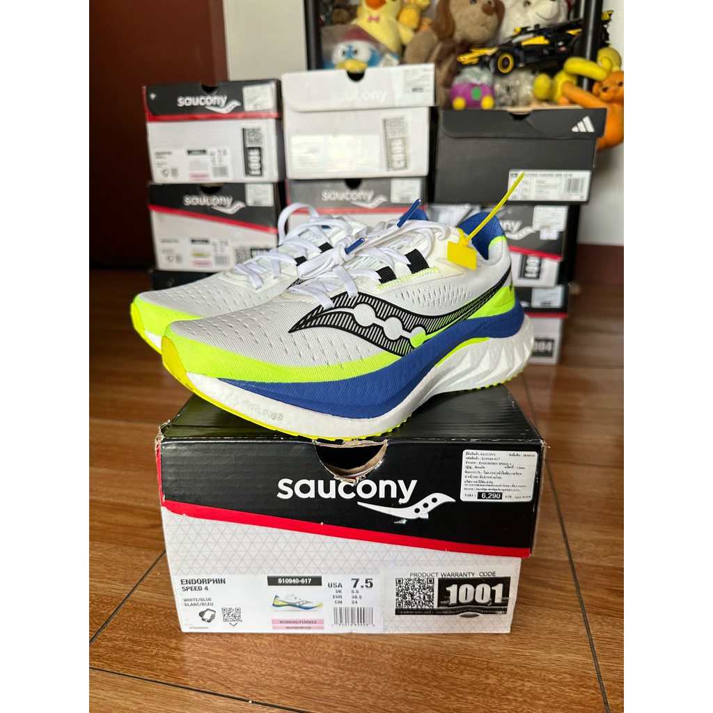 Saucony endorphin Speed 4 ไซส์ผู้หญิง 7.5 US 38.5 EU 24 CM