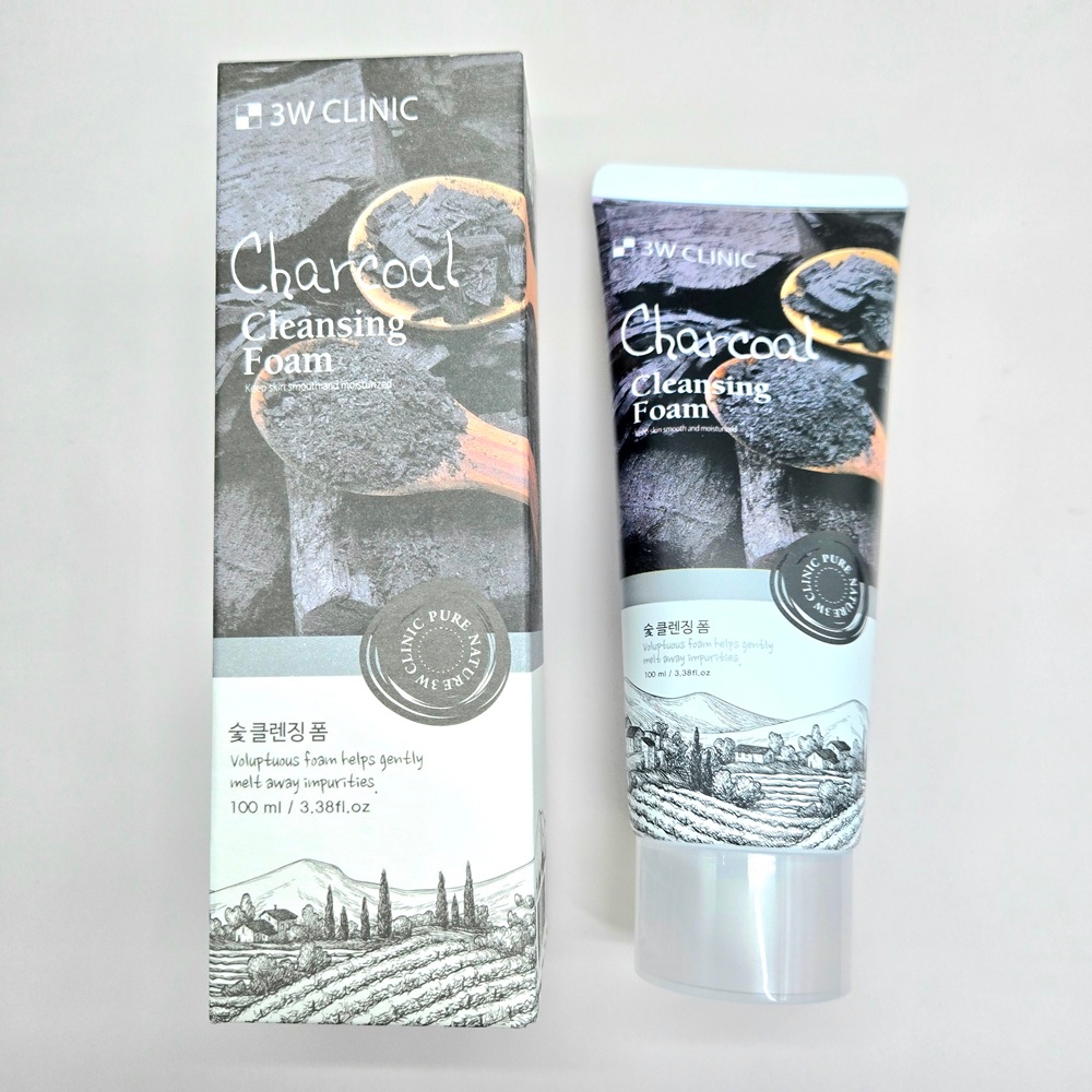 3W CLINIC Charcoal Cleanser Foam 100ml