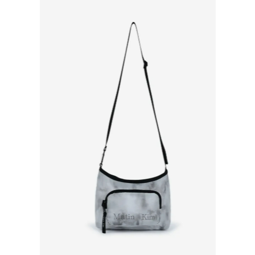 ❤️ใหม่!! [MATIN KIM]MATIN PACE PACKABLE POCKET BAG IN LIGHT GREY