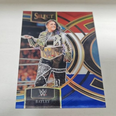 2024 WWE Panini Select-bayley Prizm
