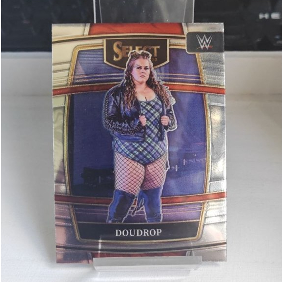 2022 WWE Panini Select - ฐานคอนโซล DouDrop